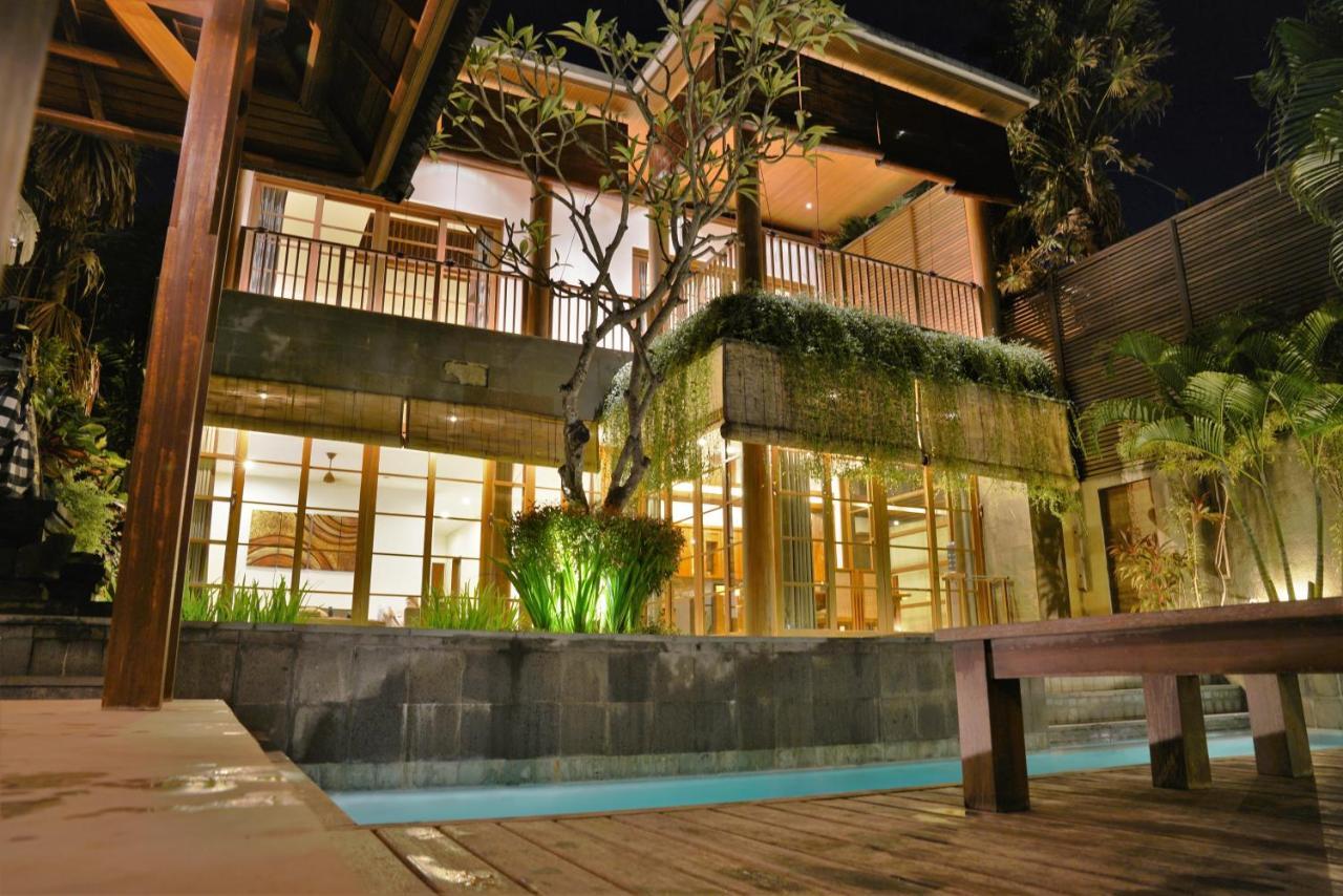 Bale Gede Luxury BALI